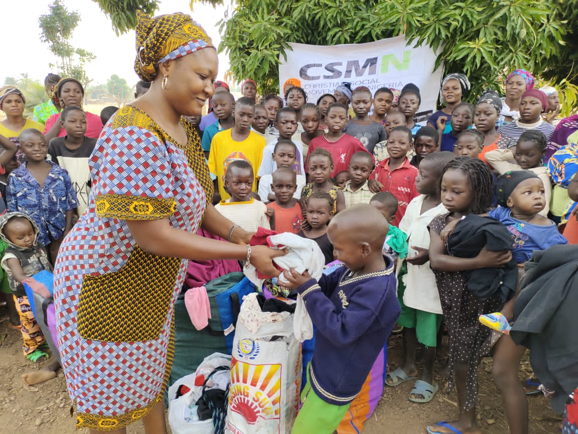 Distribution of Clothes to IDPs in Southern Kaduna | Wednesday 6th April 2022