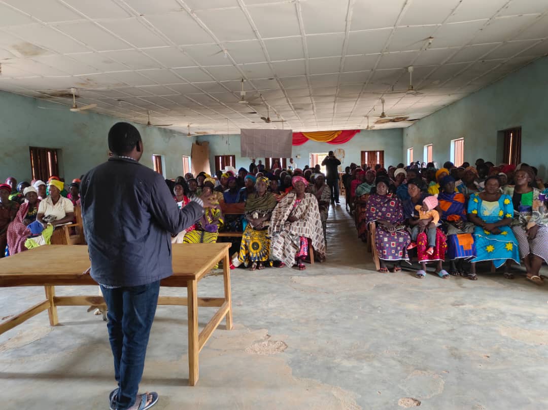 Clothes Distribution to IDPs - Tagama IDP Camp, Samaru Kataf, Southern Kaduna